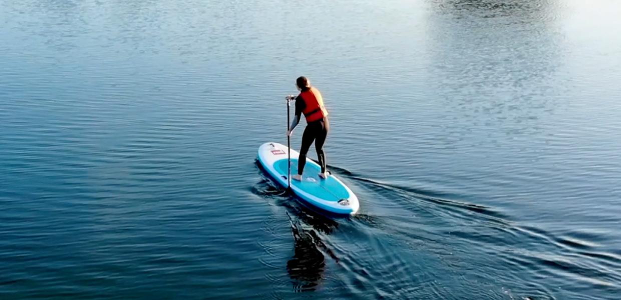 På Langeland kan du stå på SUP board