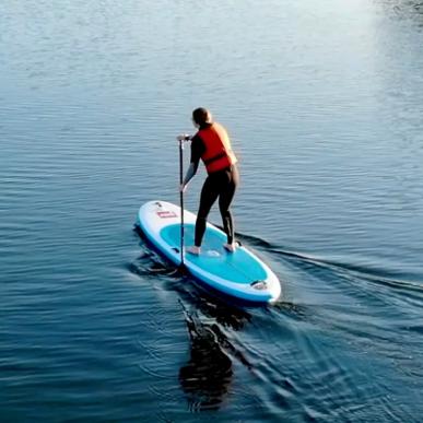 På Langeland kan du stå på SUP board